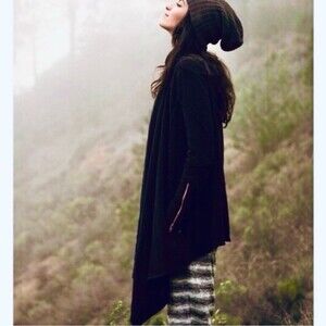 Free People in the Loop Open Front Asymmetric Cardigan in Black S